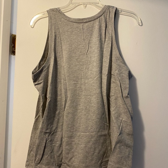 🆕 MTV tank top large - Picture 4 of 4